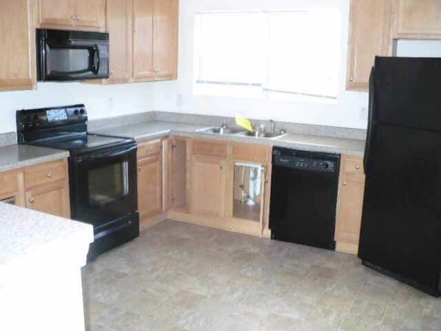 Building Photo - 5448 Sierra Tr