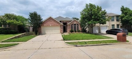 Building Photo - 301 Crepe Myrtle Dr
