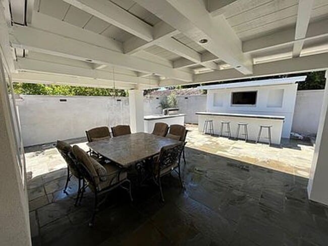 Building Photo - Westlake Village First Neighborhood Cul-De-Sac Home ** Non-Smoking Home/Property**