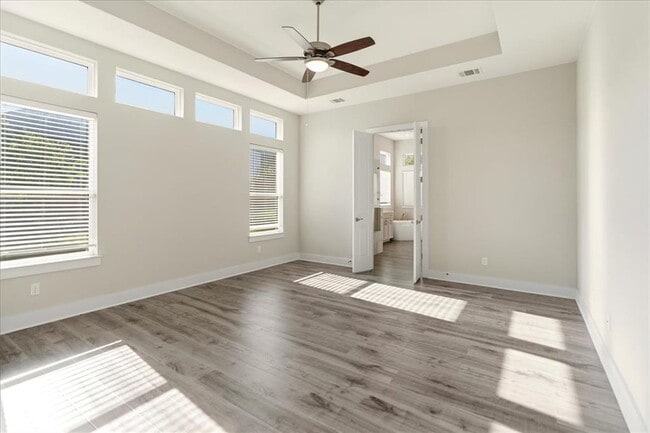 Building Photo - 6101 Antelope Well Ln