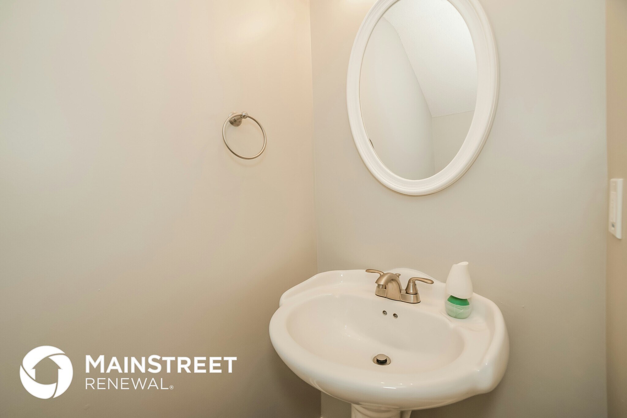 Building Photo - 4852 Wolfcreek View