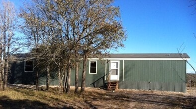 Building Photo - 9595 River Rd