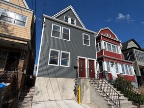 Building Photo - 36 Bidwell Ave