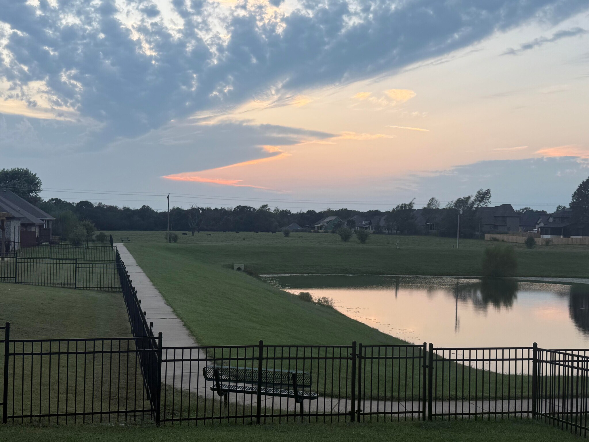 Building Photo - 720 Gala Cir