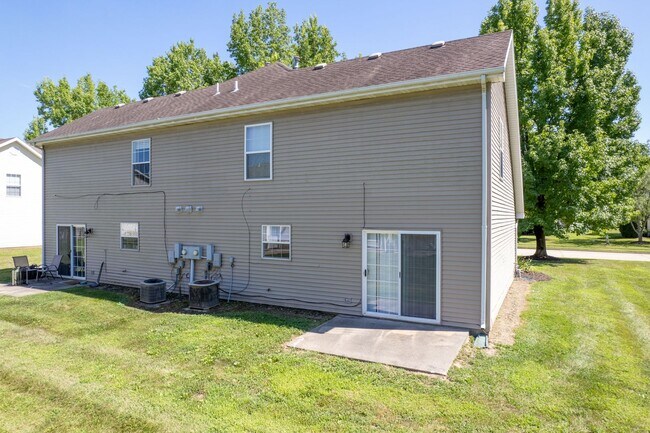 Building Photo - 4401-4403-4403 Cheryl Ct