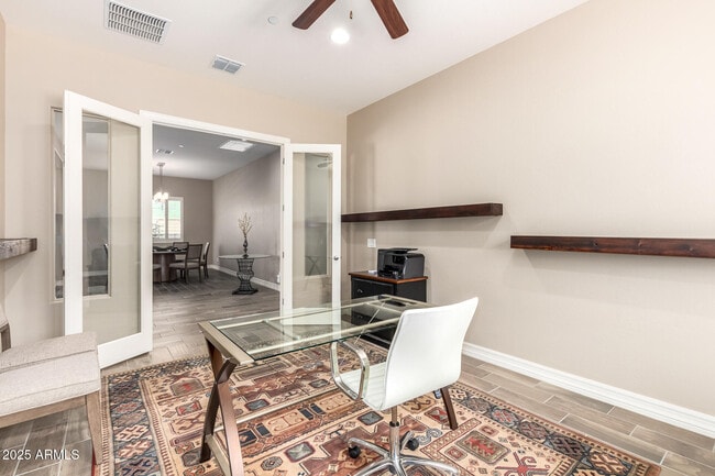 Building Photo - 6050 E Santa Cruz Dr