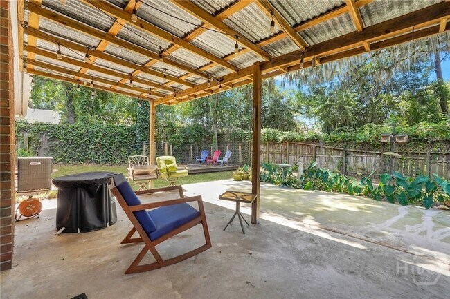 Building Photo - 2221 Bonaventure Rd