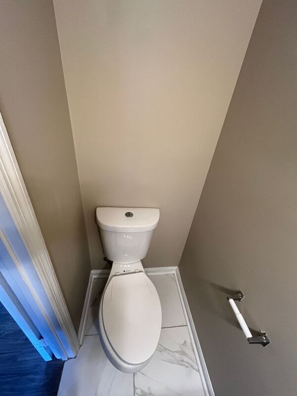Building Photo - 2542 Highland Trace Dr