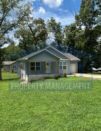 Building Photo - 2560 Humphrey Bridge Rd SW