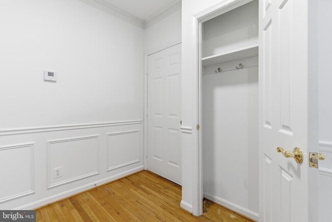 Building Photo - 1203 N St NW