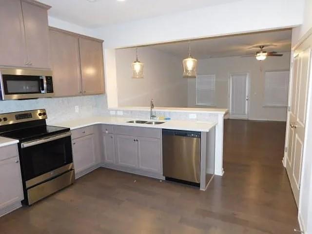 Building Photo - 887 Society Cir