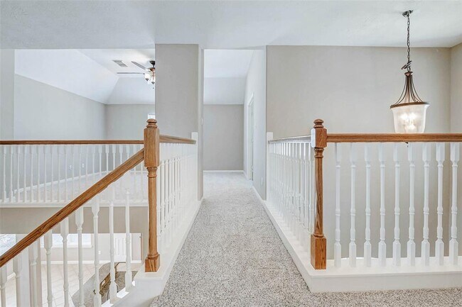 Building Photo - 26311 Sagewood Forest Dr