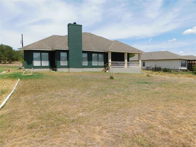 Building Photo - 424 Shayla Ln