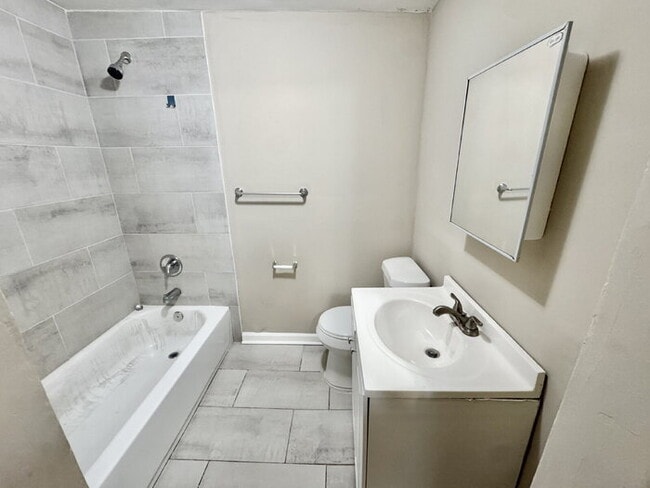 Building Photo - 1761 Winston Dr