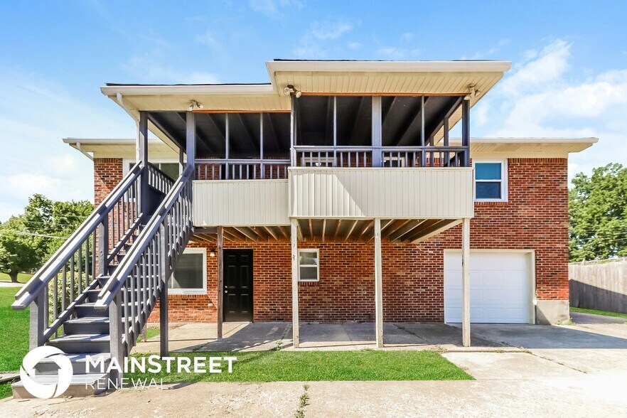 Building Photo - 8413 Smithton Rd