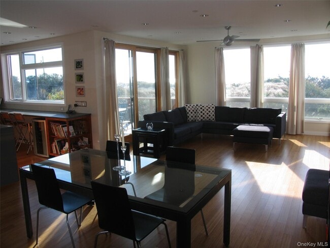 Building Photo - 100 Nantwick St