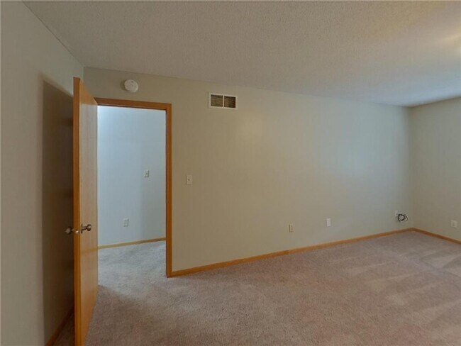 Building Photo - 1606 Geske Rd