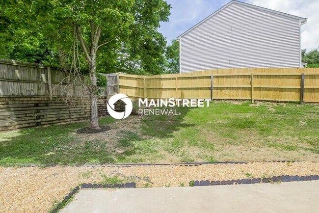 Building Photo - 4 Bedroom Pet-Friendly Home in Austell, GA with Main Street Renewal