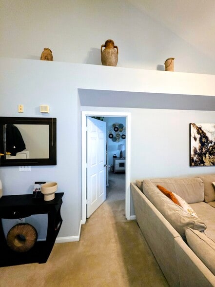 Building Photo - 5908 Founders Hill Dr