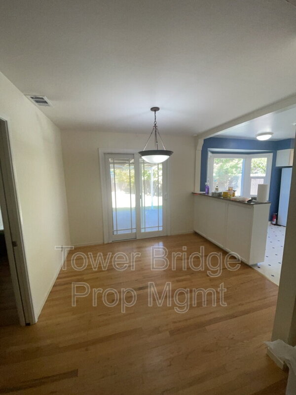 Building Photo - 3751 El Ricon Way