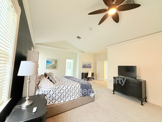 Building Photo - 2929 Wilderness Blvd W