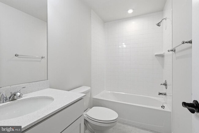 Building Photo - 10302 Spotswood Dr