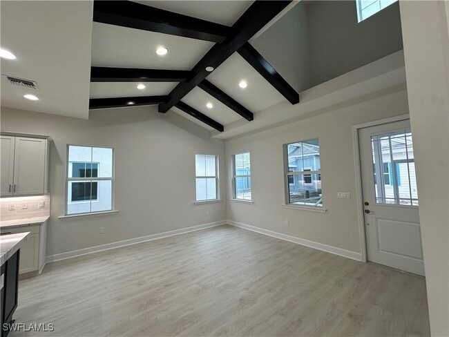 Building Photo - 7255 Saona CT