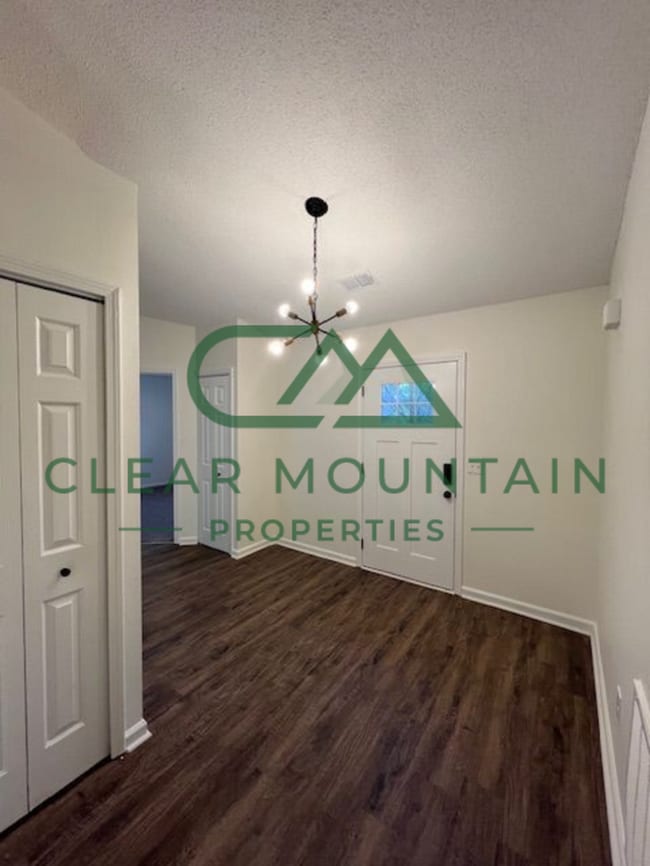 Building Photo - 203 Cypress Cove Ct