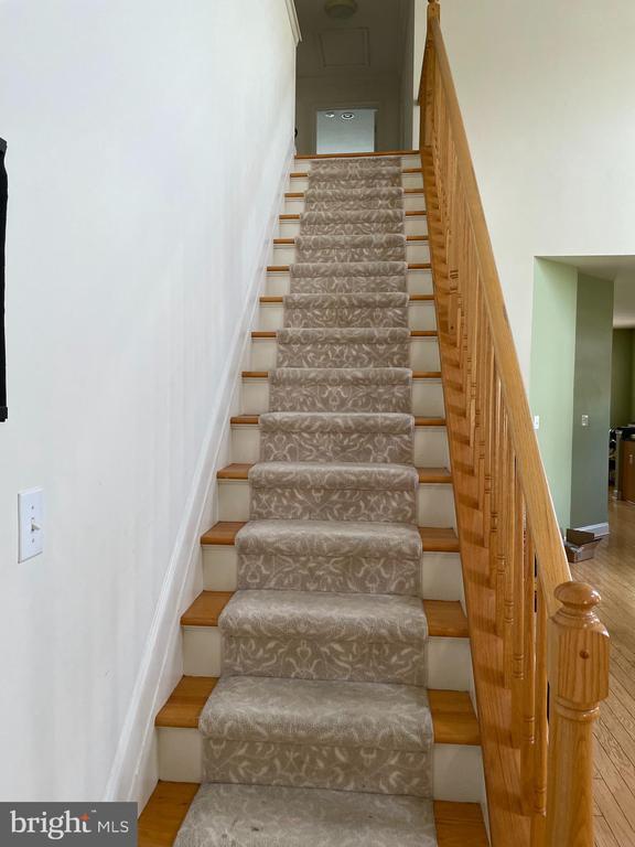 Building Photo - 46 Warwick Rd