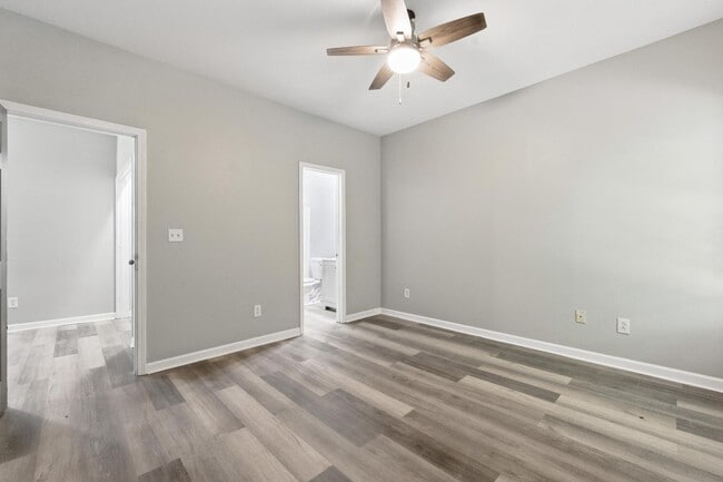 Building Photo - 2271 Sisk St NW