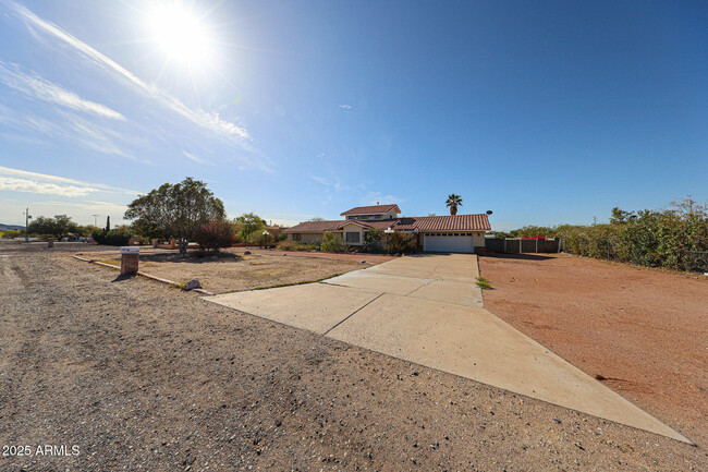 Building Photo - 8531 W Pinnacle Peak Rd