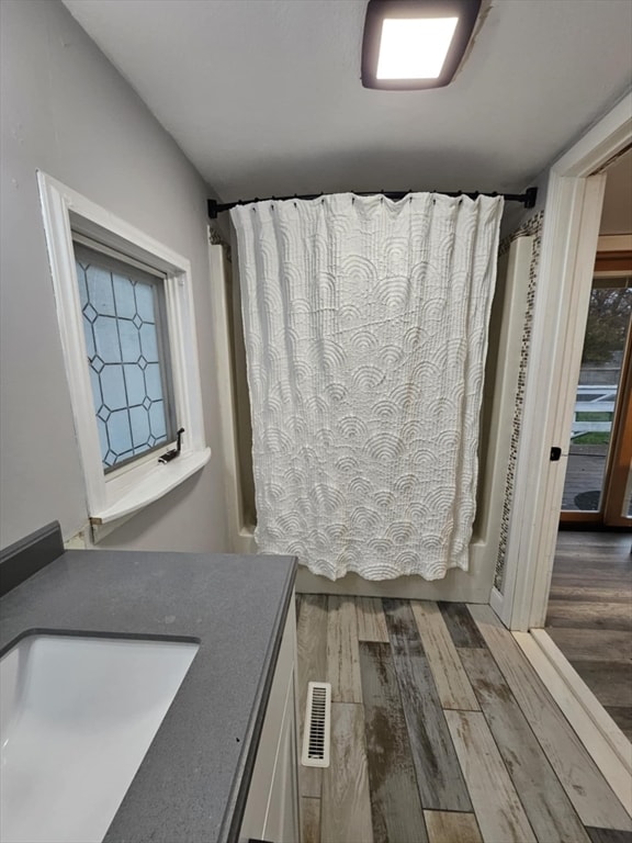 Building Photo - 1037 Ocean St