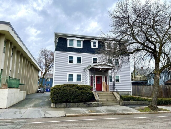 Building Photo - 199 Prospect St