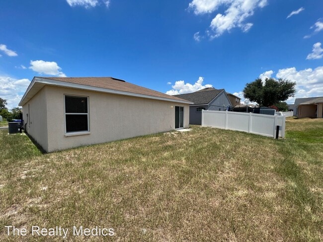 Building Photo - 3 br, 2 bath House - 4815 Summerfield Cir