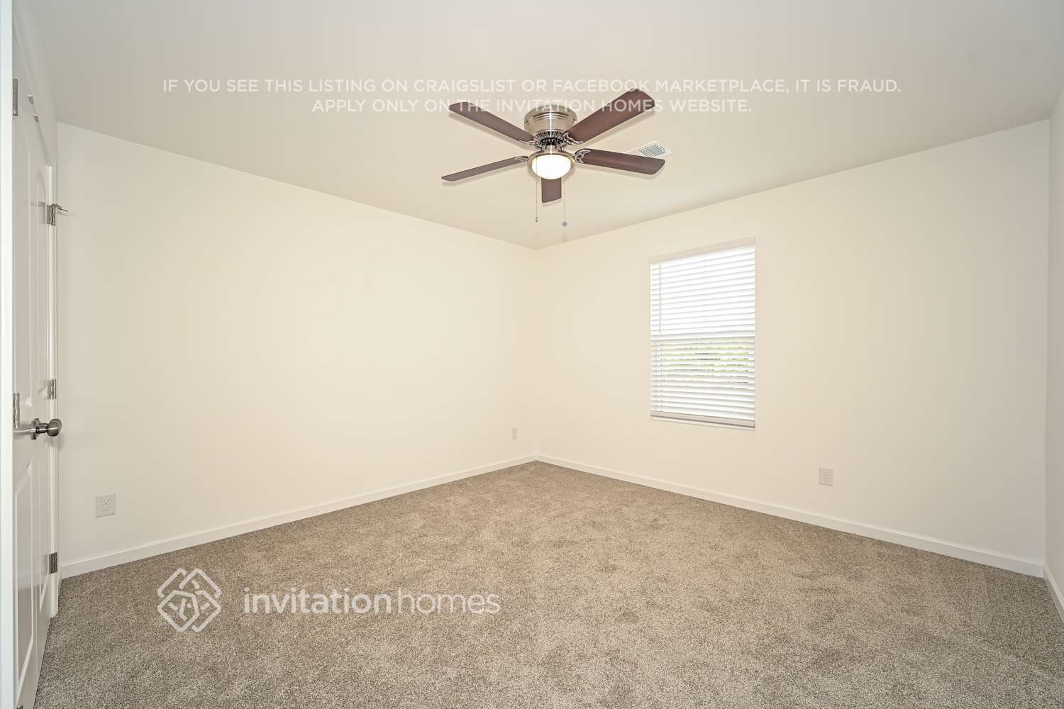 Building Photo - 271 W Millbrook Dr
