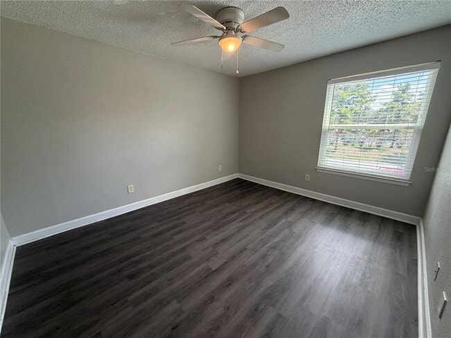 Building Photo - 3716 Idlebrook Cir