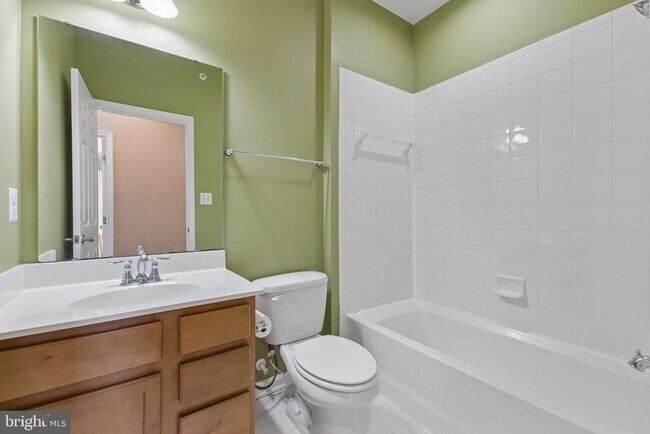 Building Photo - 14688 Links Pond Cir