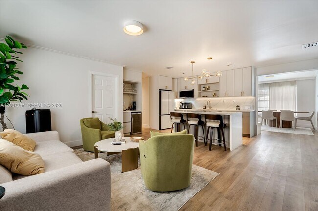 Building Photo - 7051 Tyler St