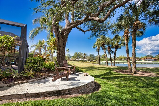 Building Photo - Luxury Home with Saltwater Heated Pool, Spa & Spectacular Golf Course Views, and includes Social ...