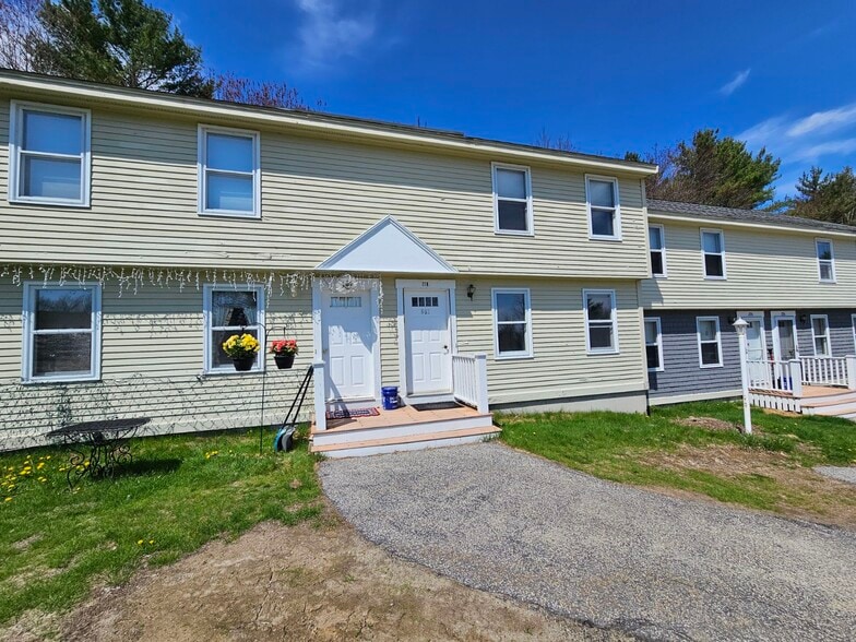 Building Photo - 27 Candlewood Ln
