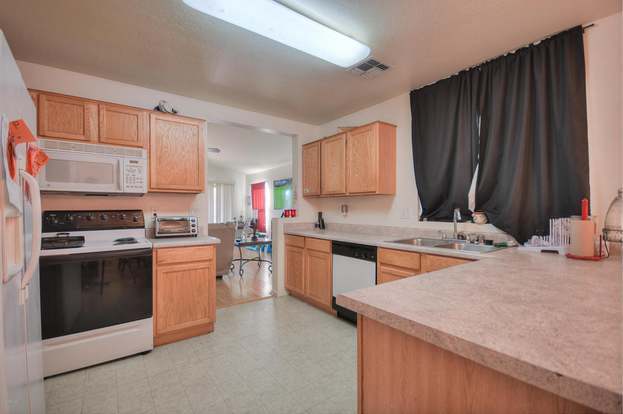 Building Photo - 14405 N 125th Dr