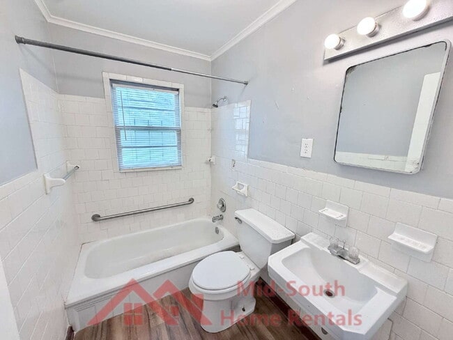 Building Photo - 1596 Pennsylvania St