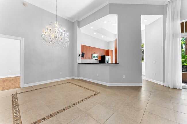 Building Photo - 16102 Emerald Estates Dr