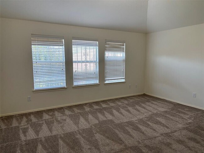 Building Photo - 21223 Colton Cove Dr