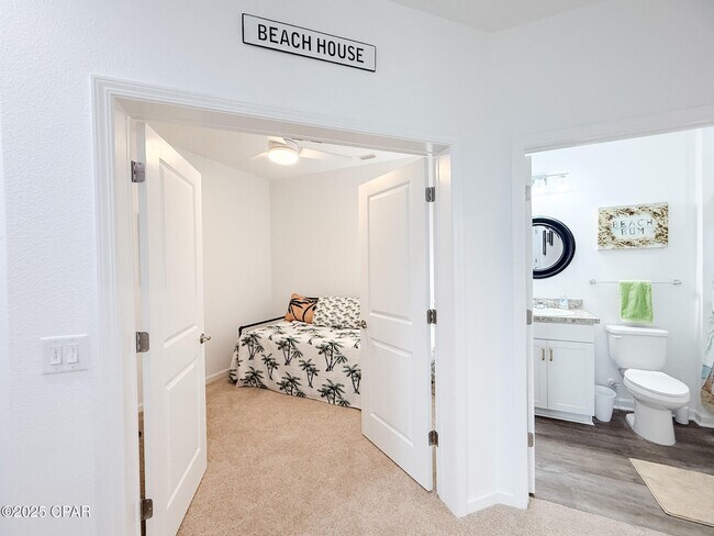 Building Photo - 8734 Sand dollar Dr