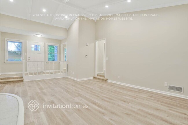 Building Photo - 349 Charmers Way SW