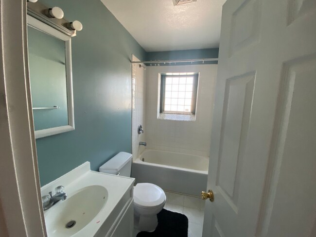 Bathroom - 115 N Main St