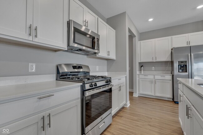 Building Photo - 76 Fernleaf Dr