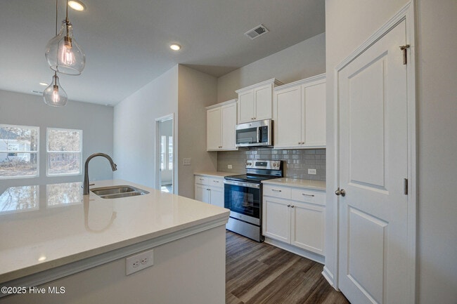 Building Photo - 3133 Burberry Ln SW