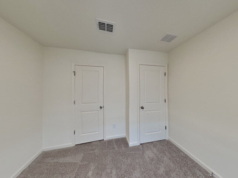 Building Photo - 126 Saginaw Ct